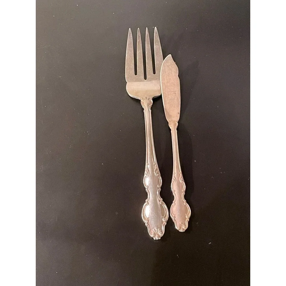 Reed and Barton Mirrorstele Set of Knives/Serving Pieces